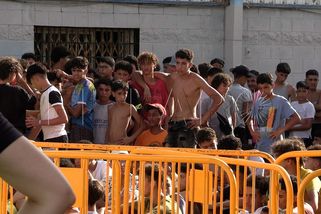 Přeplněná Ceuta dostane 25 milionů eur. Nezletilé migranty musí chránit evropské právo